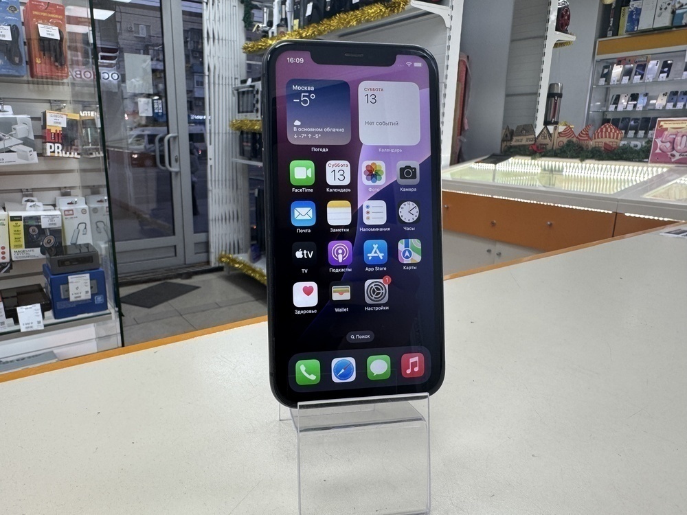 Смартфон Apple iPhone 11 64Gb