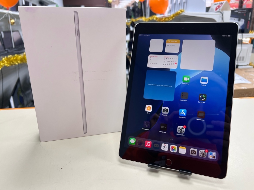 Планшет Apple iPad 9 64 ГБ (2021 A2602 (Wi-Fi)