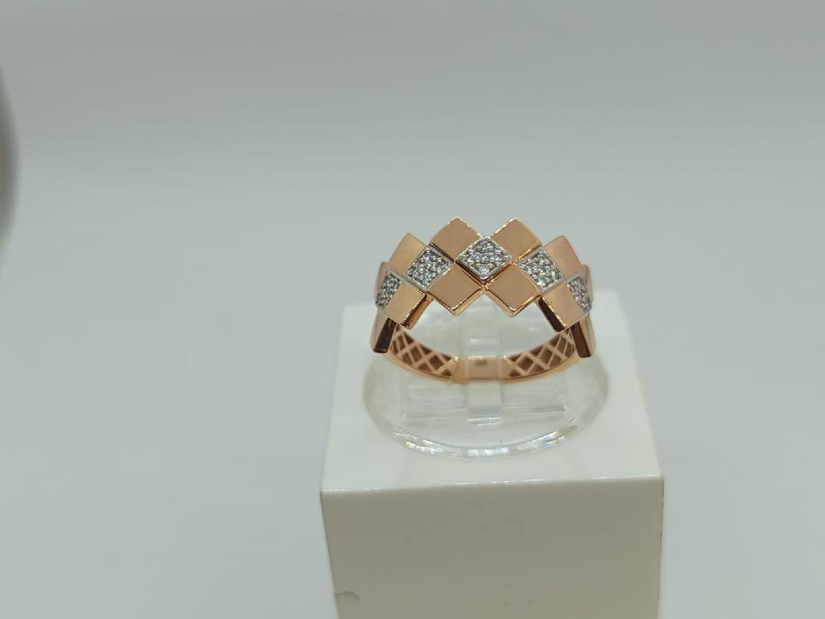 КОЛЬЦО С КАМНЯМИ (Au 585)