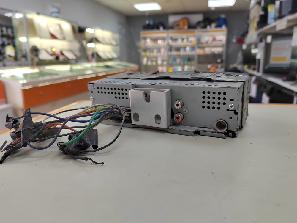 Автомагнитола Pioneer MVH-190UBG