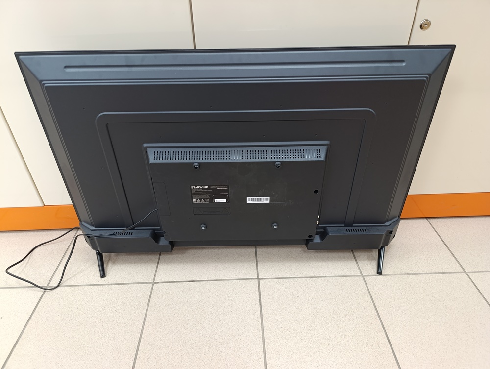 LED Телевизор Starwind SW-LED43UG405