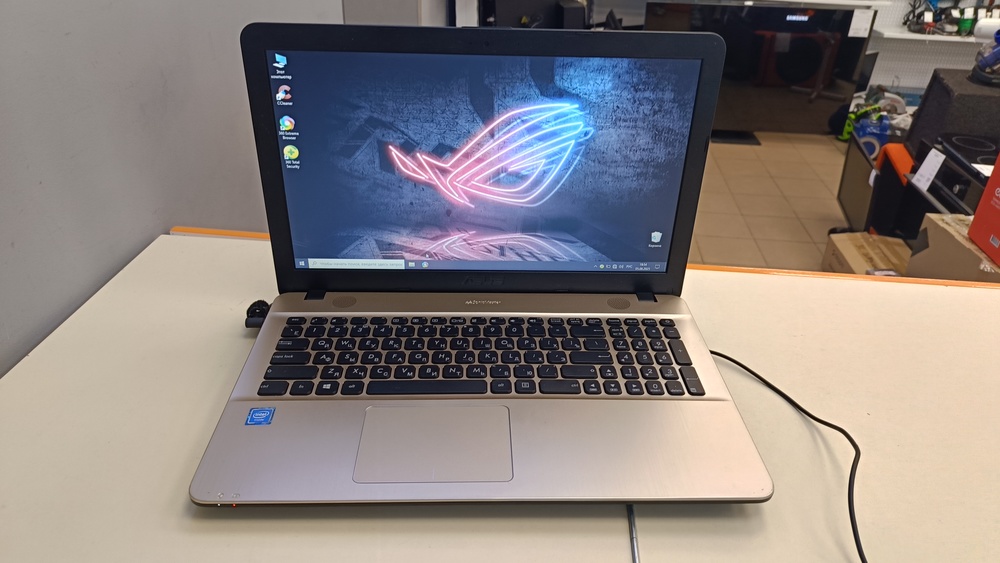 Ноутбук ASUS 541; Celeron N3350, HD Graphics, 4 Гб, 500 Гб