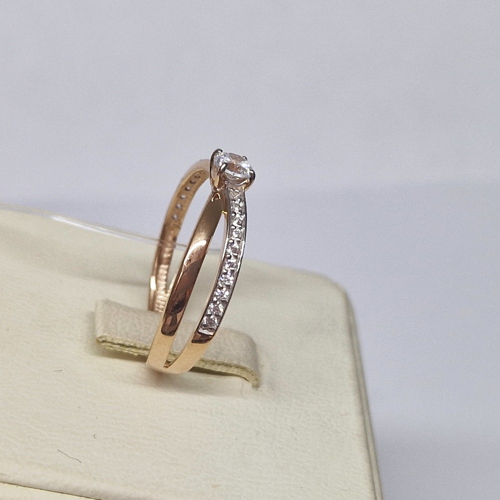 КОЛЬЦО С КАМНЯМИ (Au 585)