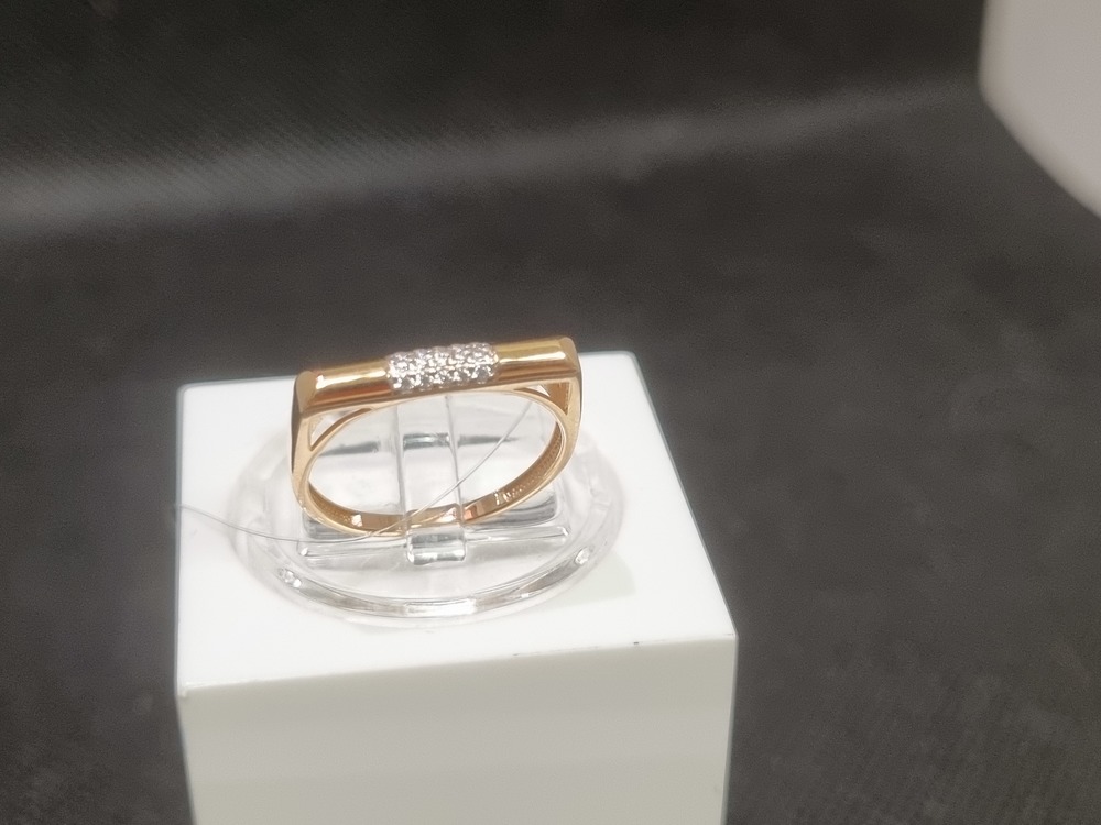 КОЛЬЦО С КАМНЯМИ (Au 585)