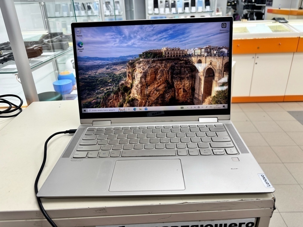 Ноутбук Lenovo; Core i7-10510U, Intel UHD Graphics, 8 Гб, 500 Гб, Нет