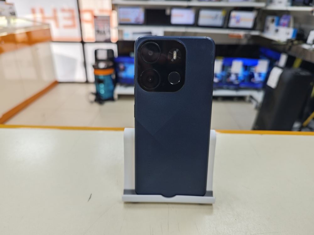 Смартфон Tecno Spark Go 2023 3/64