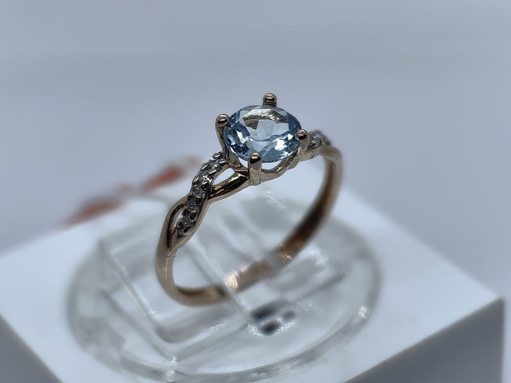 КОЛКМИ585 КОЛЬЦО С КАМНЯМИ (Au 585)