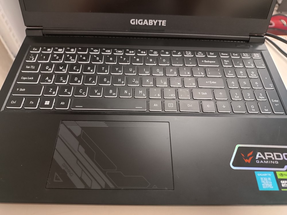 Ноутбук Gigabite; Core i5-12500H, GeForce RTX 4050, 16 Гб, 500 Гб, Нет