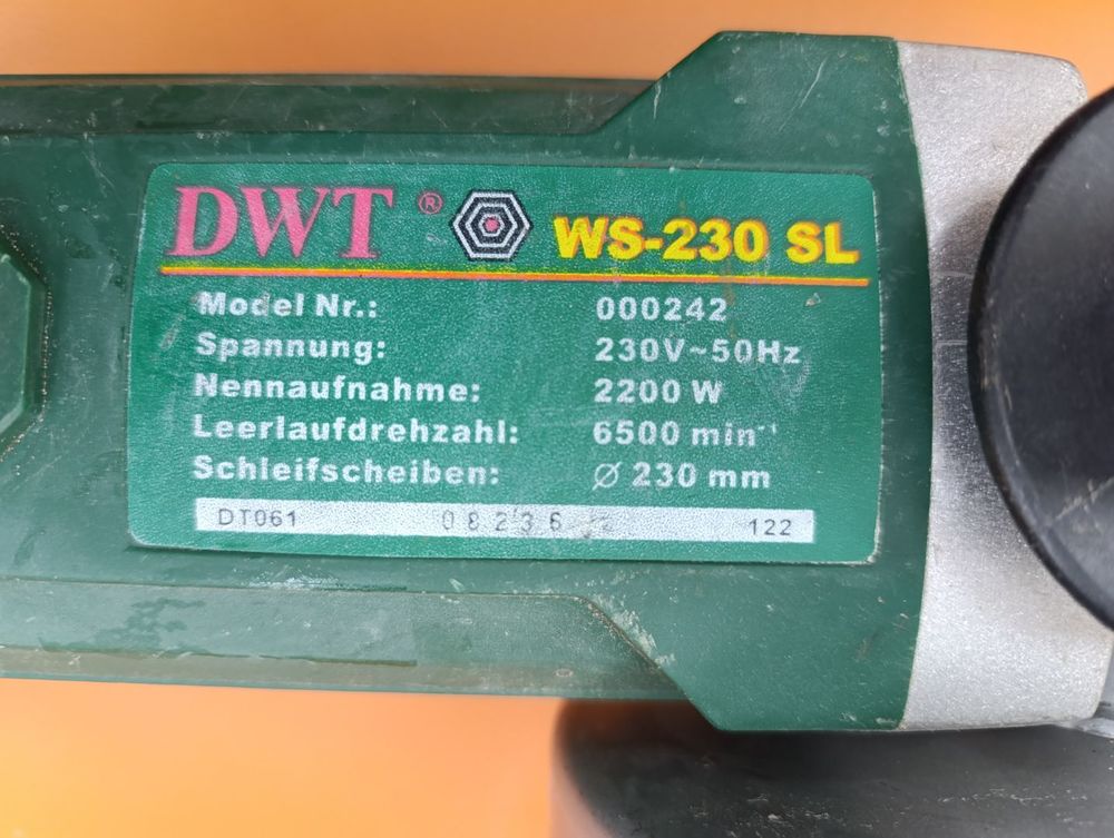 Угловая шлифмашина DWT WS-230 SL