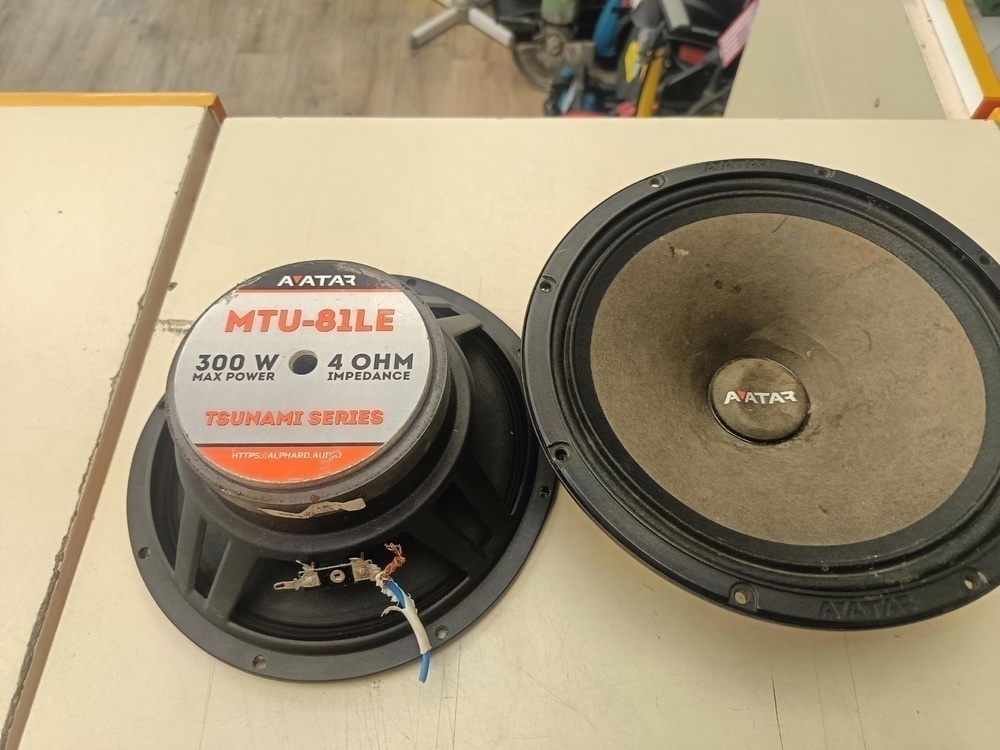 Автоакустика передняя Avatar MTU81Le