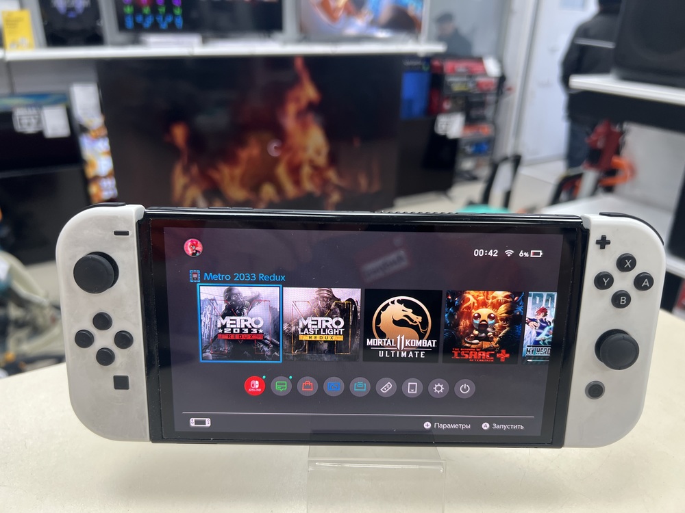 Игровая приставка Nintendo Switch Oled