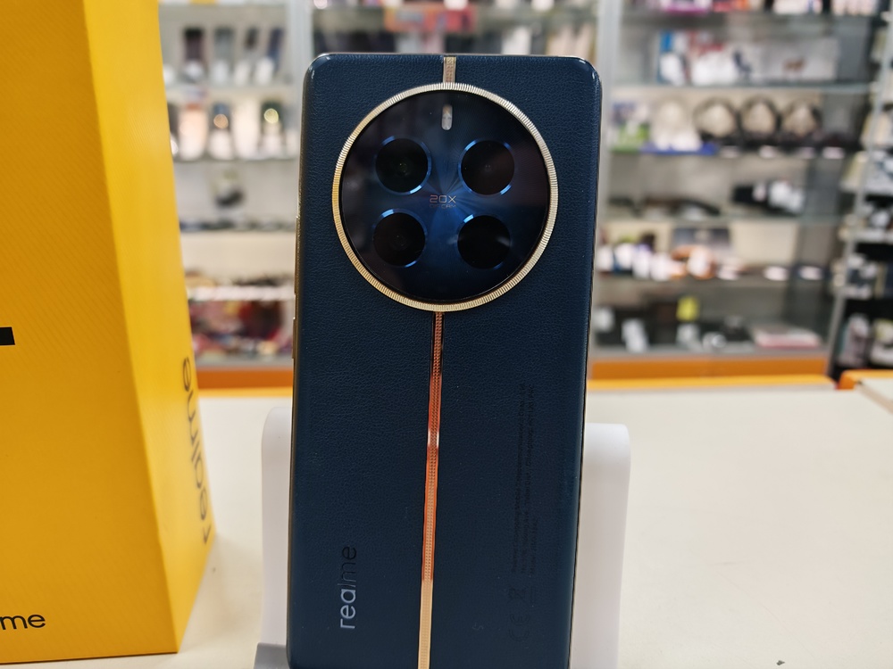 Смартфон Realme 12 Pro 12/512