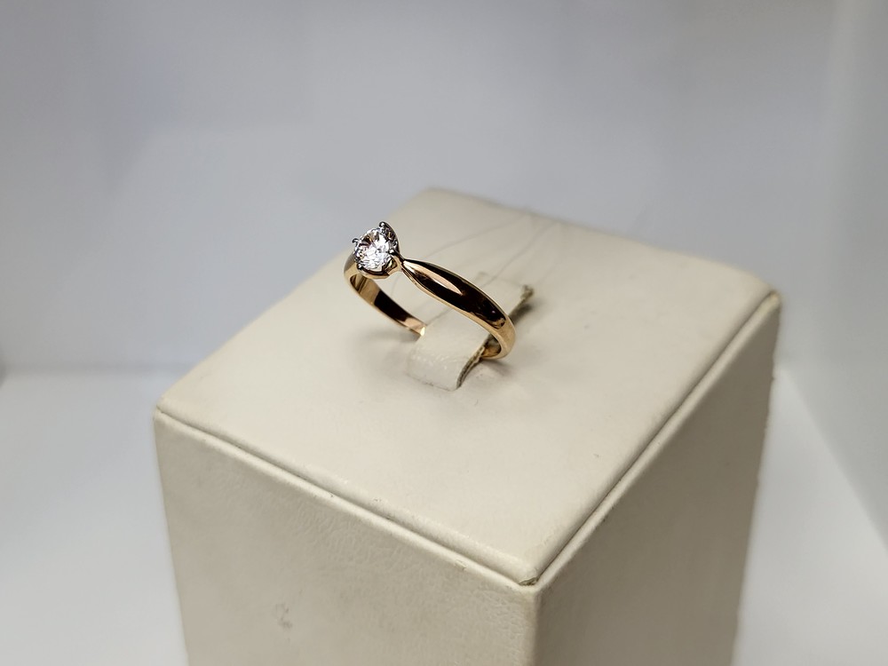 КОЛЬЦО С КАМНЕМ (Au 585)