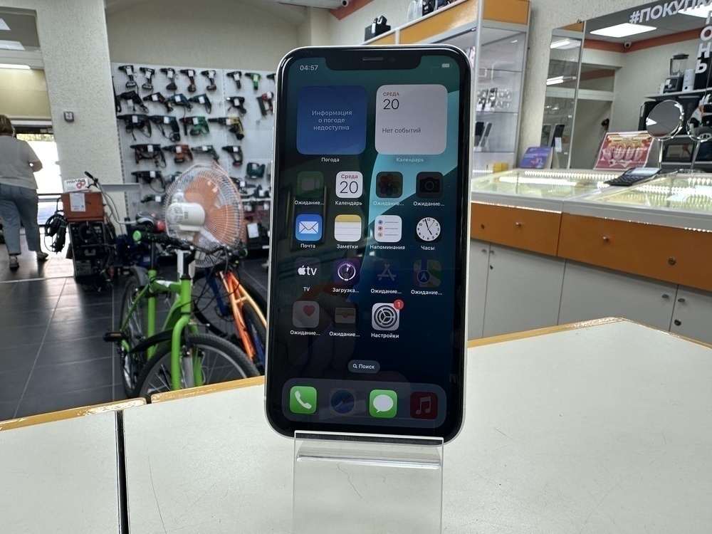 Смартфон Apple iPhone 11 64Gb