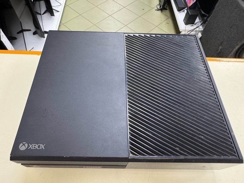 Игровая приставка Xbox One 500Gb