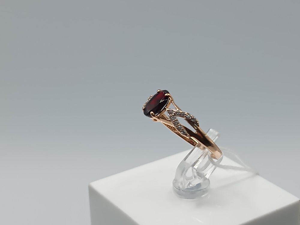 КОЛКМИ585 КОЛЬЦО С КАМНЯМИ (Au 585)