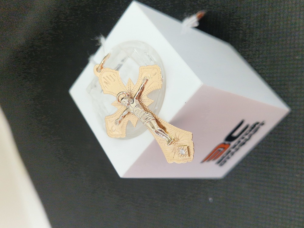 ПОДВЕСКА КРЕСТ С КАМНЕМ (Au 585)