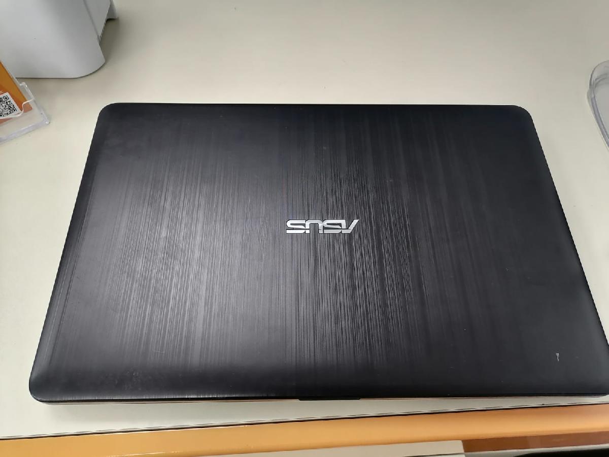 Ноутбук ASUS; Core i3-7020U, GeForce MX110, 6 Гб, 128 Гб, 1Tb