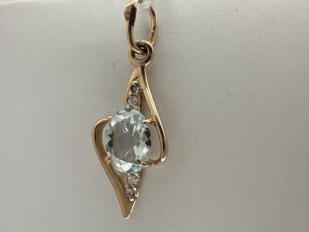 ПОДКМИ585 ПОДВЕСКА С КАМНЯМИ (Au 585)