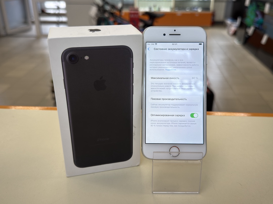 Смартфон Apple iPhone 8 256Gb