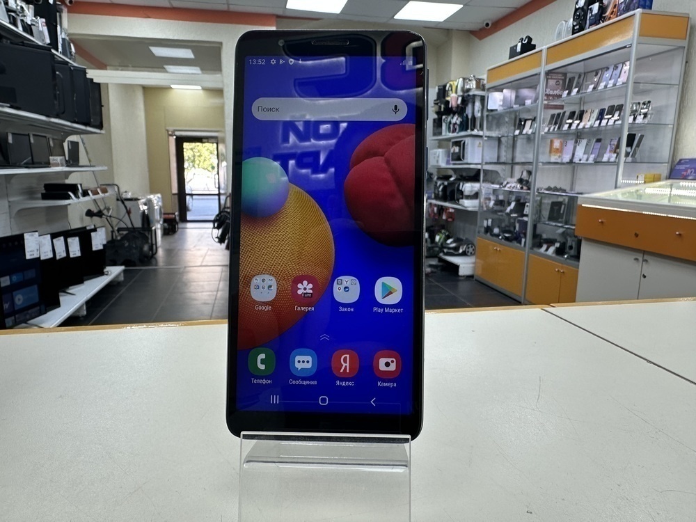 Смартфон Samsung Galaxy A01 Core 2/16