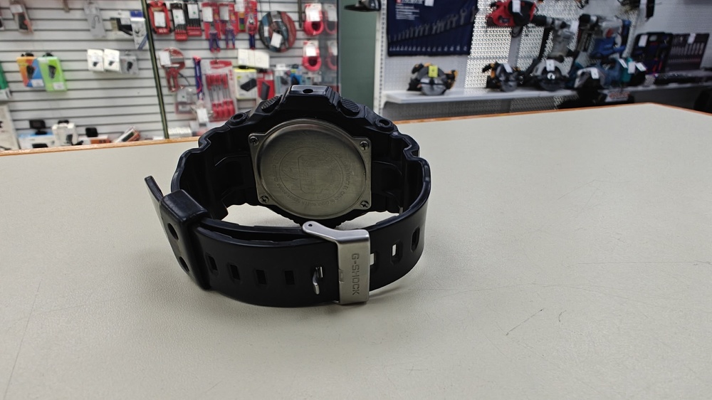 Часы наручные Casio GA 310