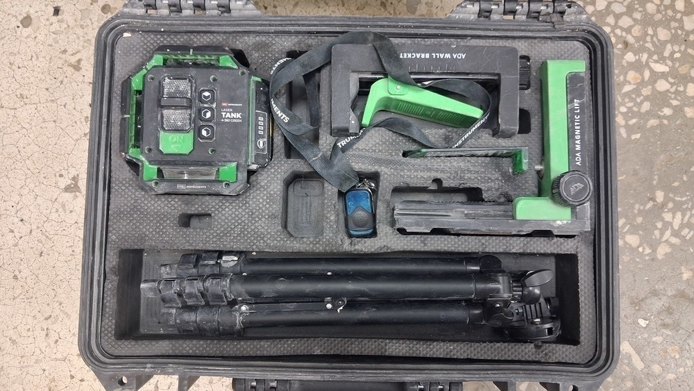 Нивелир ADA Laser Tank 4-360 Green