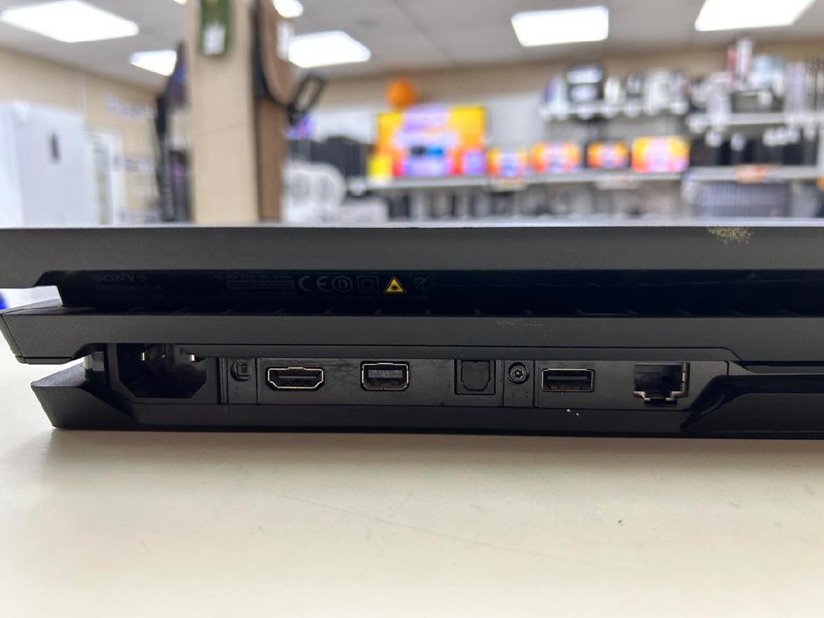 Игровая приставка PlayStation 4 Pro 1Tb