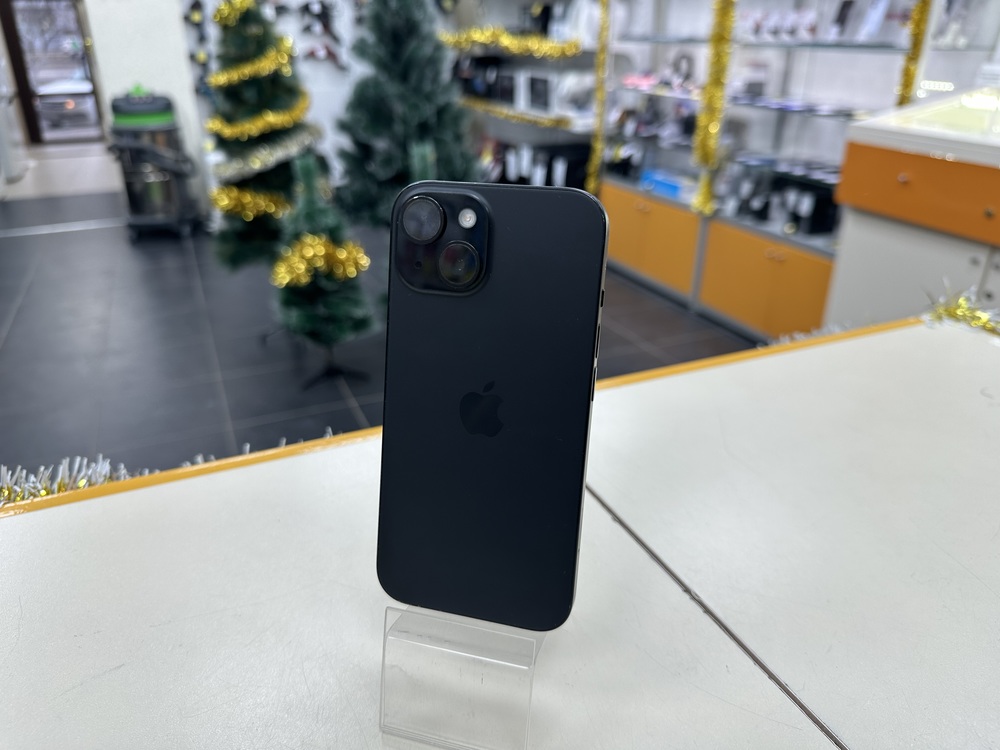 Смартфон Apple Iphone 15 128Gb