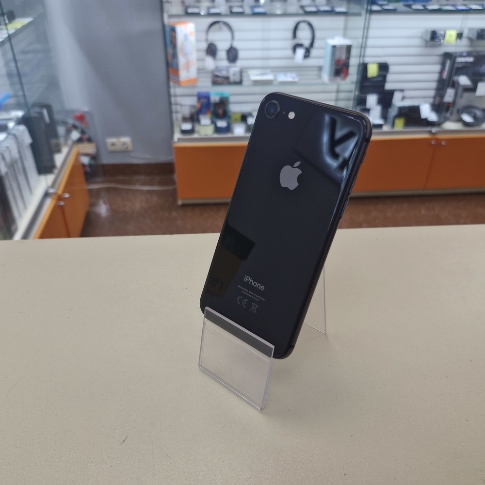 Смартфон Apple iPhone 8 64Gb