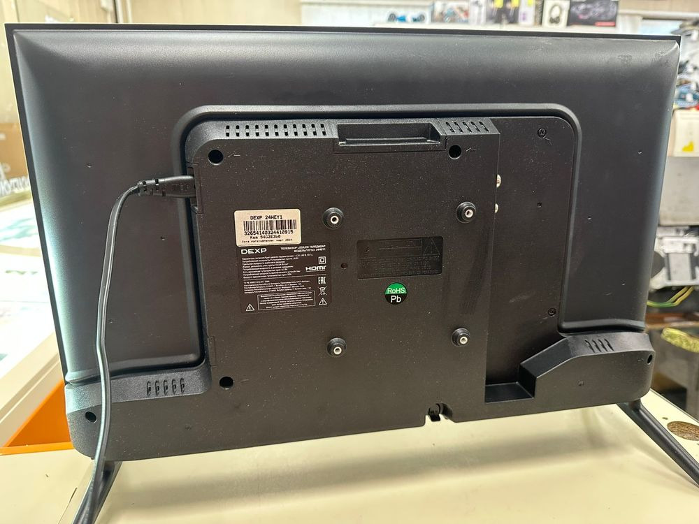 LED Телевизор Dexp 24HEY1