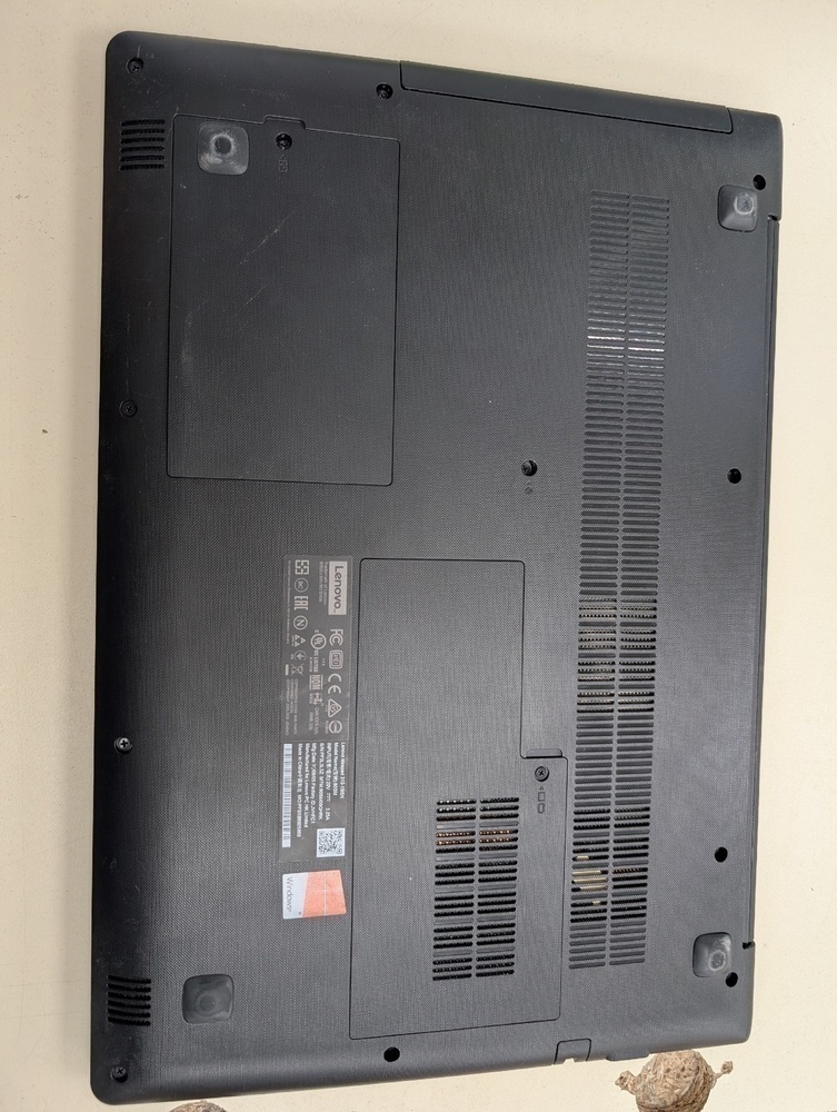 Ноутбук Lenovo 310-15isk; Core i3-6100U, GeForce 920MX, 8 Гб, Нет, 1 Tb