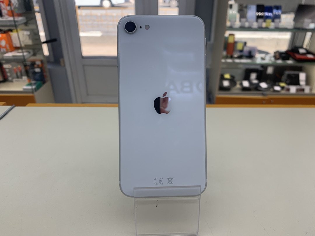 Смартфон Apple iPhone SE 2020 64Gb