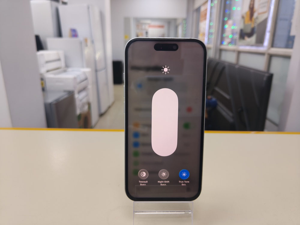 Смартфон Apple Iphone 15 128Gb