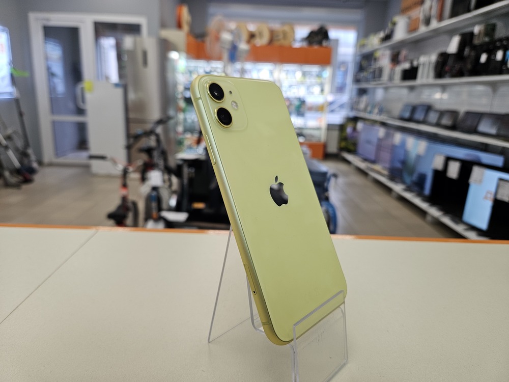 Смартфон Apple iPhone 11 64Gb