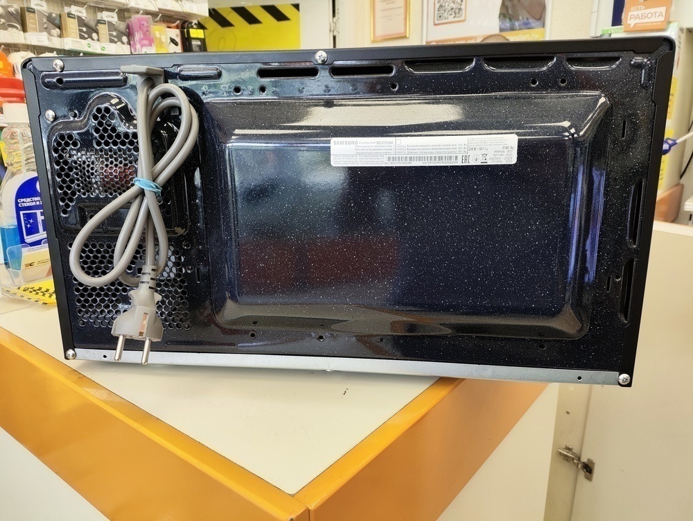 Микроволновая печь Samsung MG30T5018AK