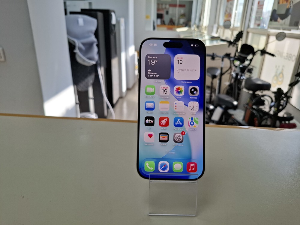 Смартфон Apple Iphone 16 Pro 128Gb