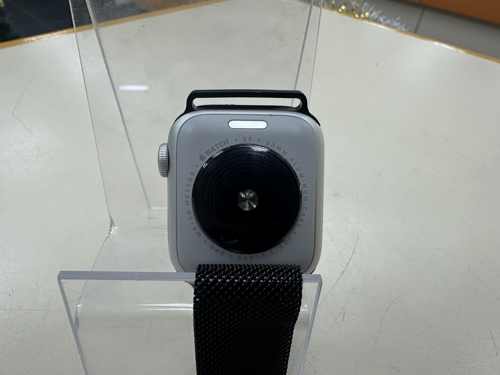 Смарт-часы Apple Watch SE 2022 40mm