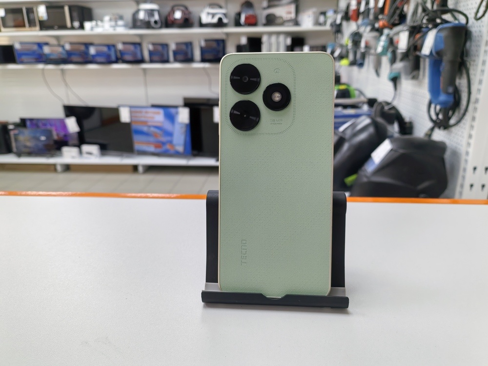 Смартфон Tecno Spark Go 2024 3/64