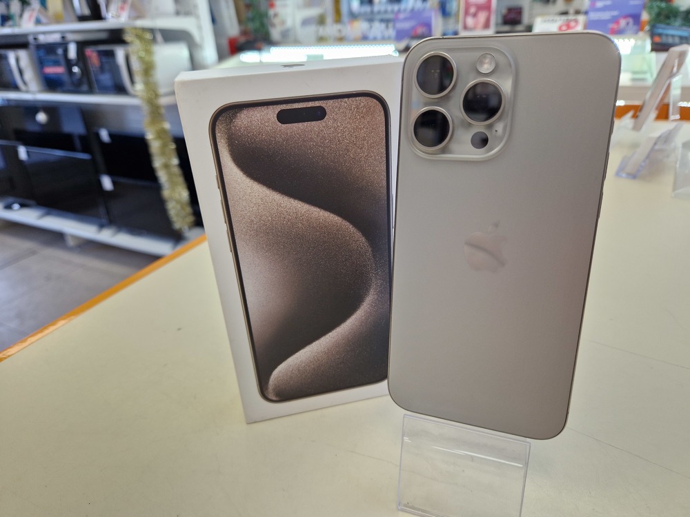 Смартфон Apple iPhone 15 Pro Max 256Gb