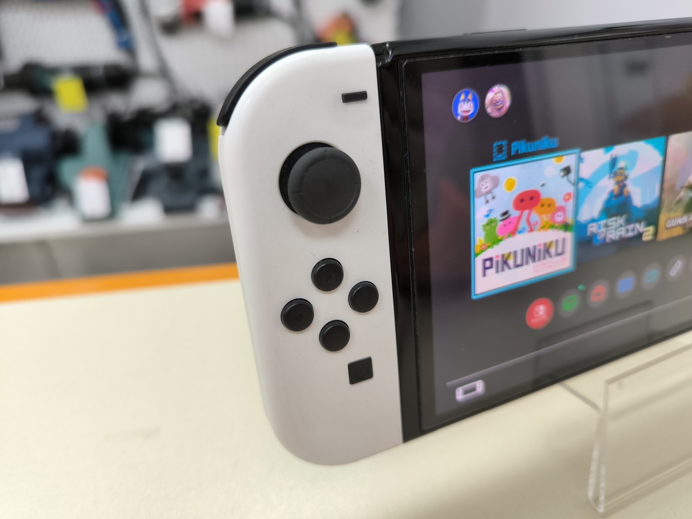 Игровая приставка Nintendo Switch Oled