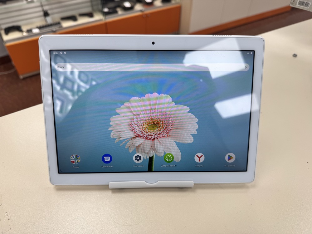 Планшет Lenovo TB-x505x