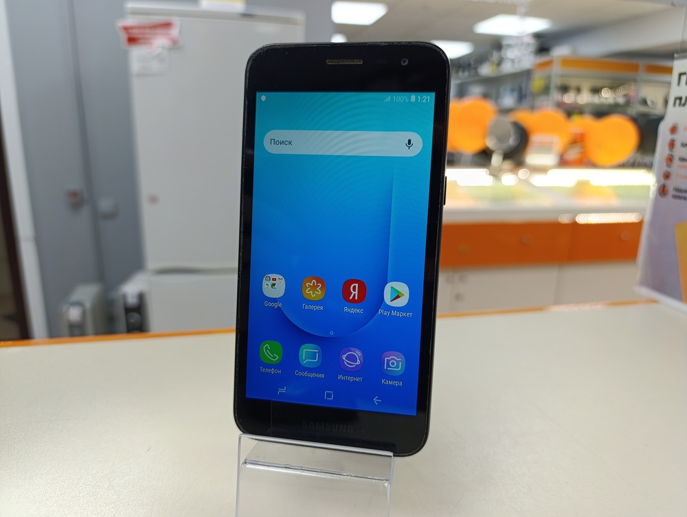 Смартфон Samsung SM-J260F