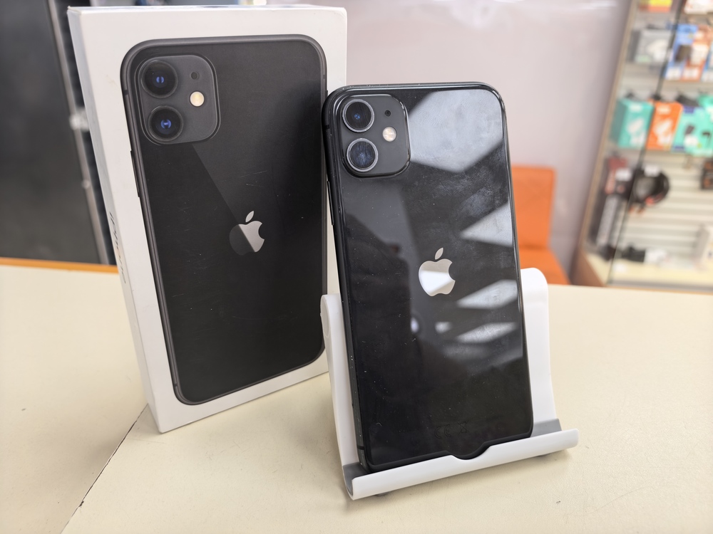 Смартфон Apple iPhone 11 128Gb