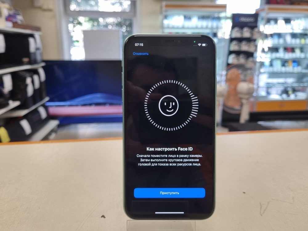 Смартфон Apple iPhone 11 64Gb