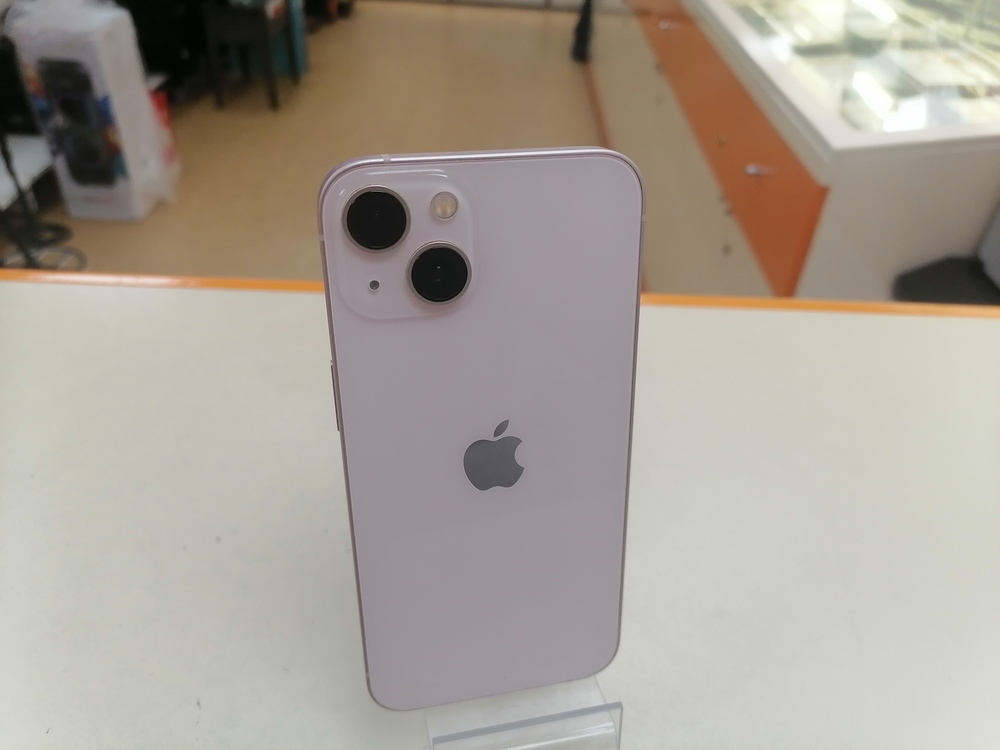 Смартфон Apple iPhone 13 128Gb