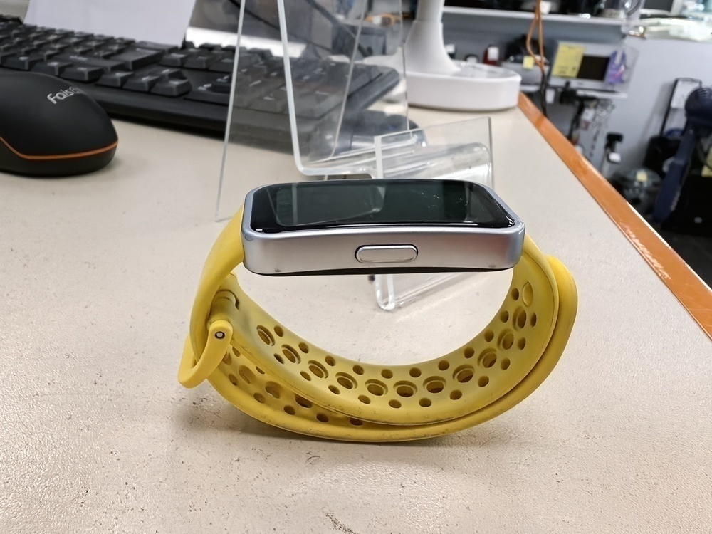Смарт-часы Huawei Band 9