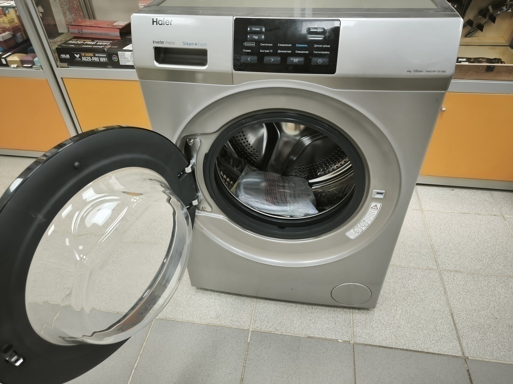 Стиральная машина Haier HW60-BP12919BS