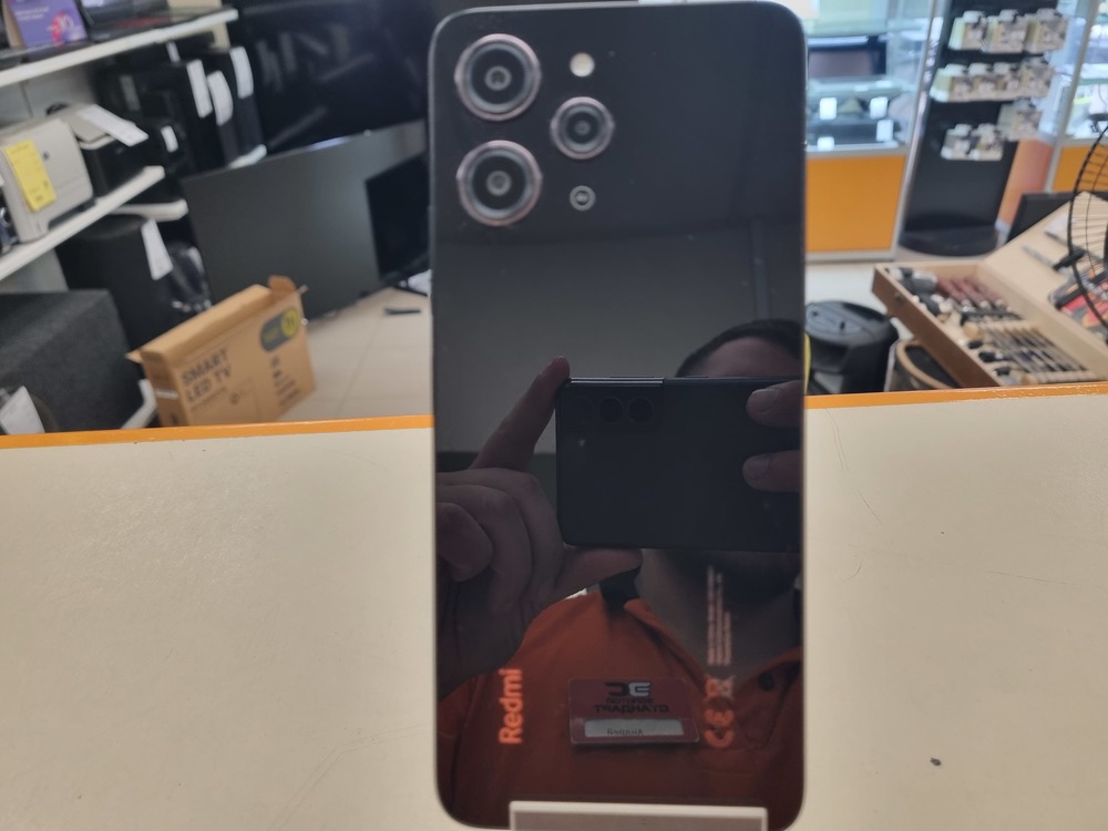 Смартфон Xiaomi Redmi 12 8/256
