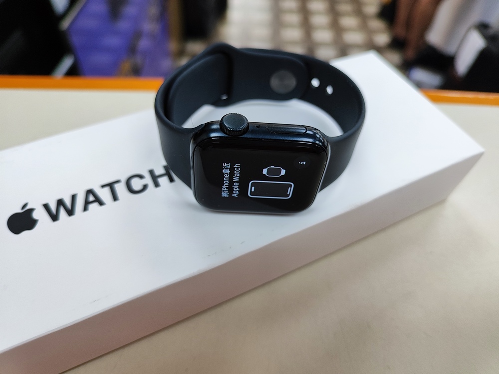 Смарт-часы Apple Watch SE 2022 40mm